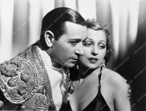 candid George Raft Frances Drake film The trumpet Blows 2957-09