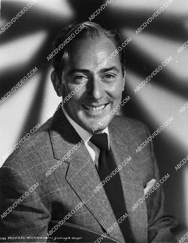 2959-021 Michael Wilding portrait 2959-021