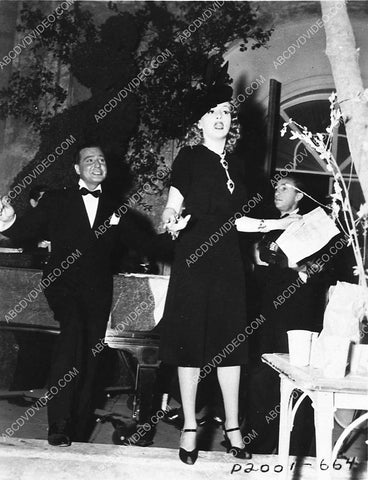 candid Phil Harris Betty Grable having a party 3031-34