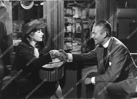 Greer Garson Henry Wilcoxon film Mrs Miniver 3032-13