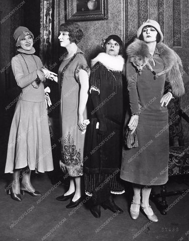 Glenda Farrell Charlotte Treadwell stage play Strange Bedfellows 3052-13