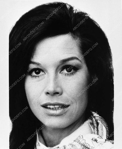 Mary Tyler Moore portrait 3076-32