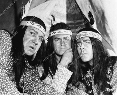 Ken Berry hiding out with the indians TV F-Troop 3077-26