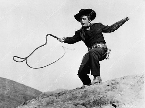 Lash La Rue using his bullwhip film Son of Billy the Kid 3130-05