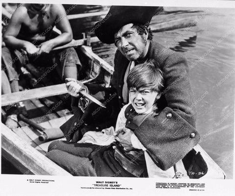 Robert Newton Bobby Driscoll film Treasure Island 3180-21