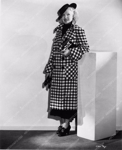 Alice Faye cute fashion portrait 3186-05