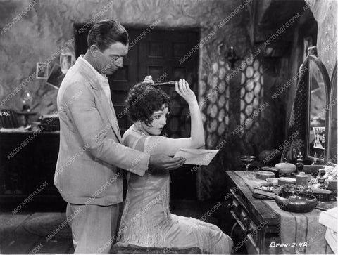 Madge Bellamy silent film Fugitives 3186-09