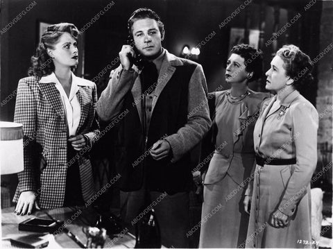 Stephanie Bachelor Robert Livingston film The Undercover Woman 3186-14