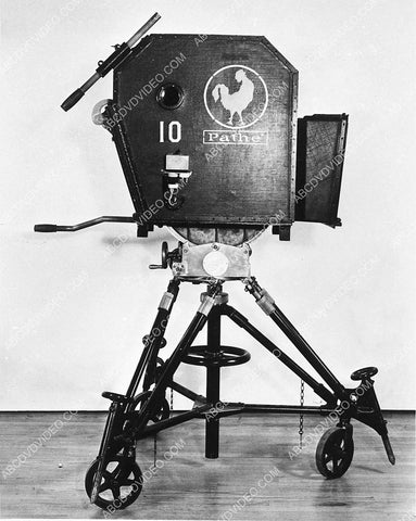 old movie equipment camera on tripod for Pathe Studios 3202-30