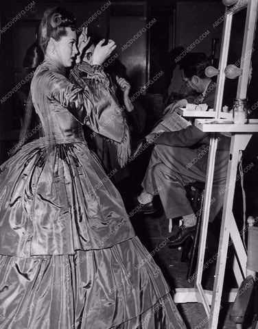 Lana Turner behind the scenes MGM Green Dolphin Street 3212-24