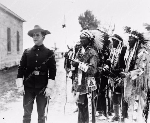 Tim McCoy with Native Indians 3218-26