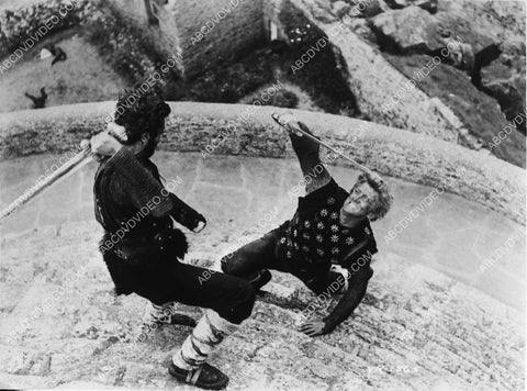 Kirk Douglas film The Vikings 3262-27