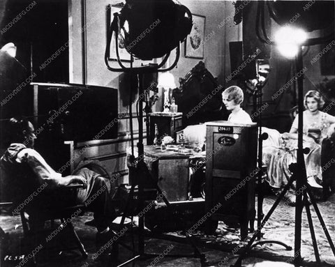 Helen Chandler behind the scenes horror film Dracula 3266-34