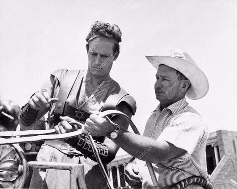 Charlton Heston behind the scenes Ben Hur 3309-36