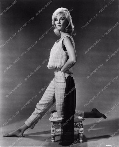 Yvette Mimieux full length fashion portrait 3406-18
