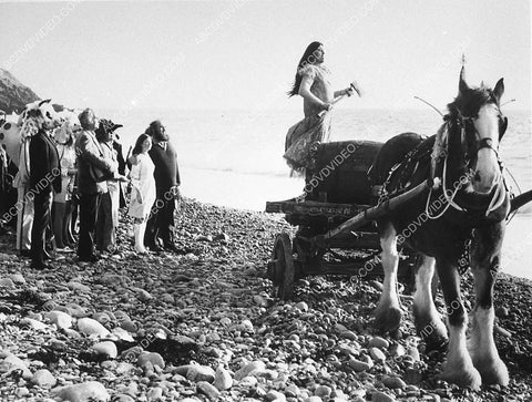 Christopher Lee and the towns folk film The Wicker Man 3495-03