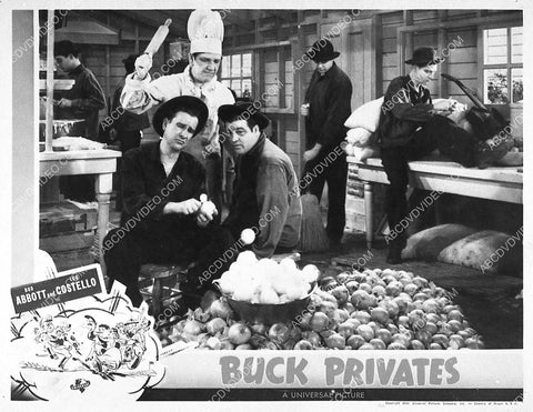 Shemp Howard watches Bud Abbott Lou Costello peel potatos film Buck Privates 3495-26