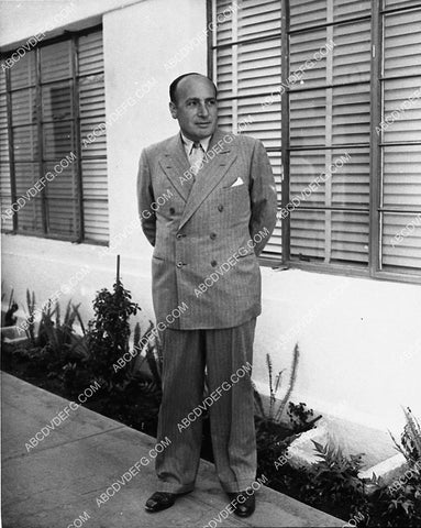 studio man Al Lichtman portrait 3517-18