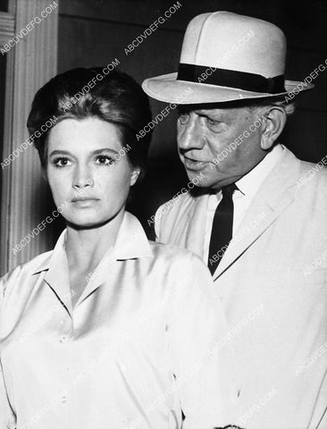 Angie Dickinson Melvyn Douglas TV Bob Hope Chrysler Theatre 3533-07