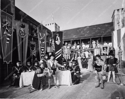 cast shot Wonderful World of the Brothers Grimm 3543a-18