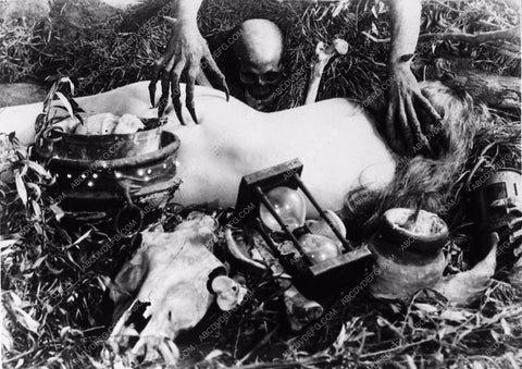 silent film Witchcraft Through the Ages 3573-14