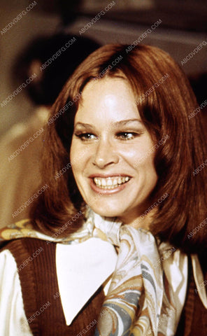 Karen Black film Airport 1975 35m-892