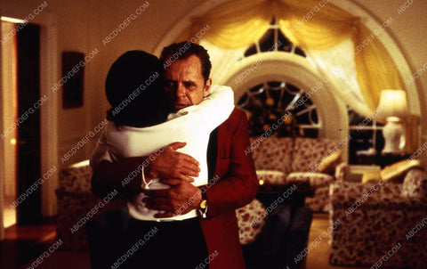 Anthony Hopkins and cast film Nixon 35m-11386