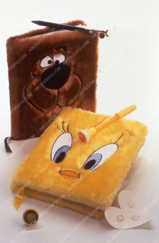 animated character Tweety Bird Scooby Doo fuzzy notebooks 35m-11457