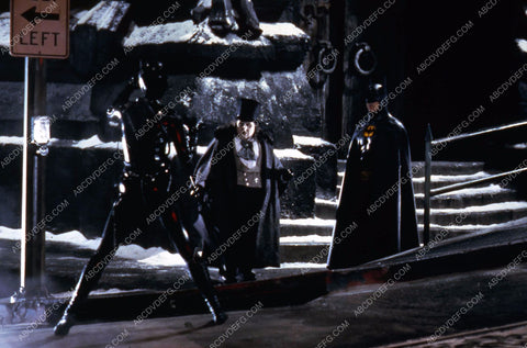 Michelle Pfeiffer Michael Keaton Danny Devito film Batman Returns 35m-1178