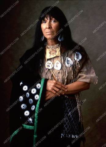 Buffy Sainte-Marie TV Broken Chain 35m-1207