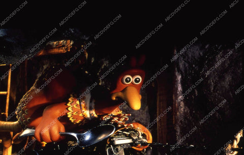 stop motion animated characters film Chicken Run 35m-12364
