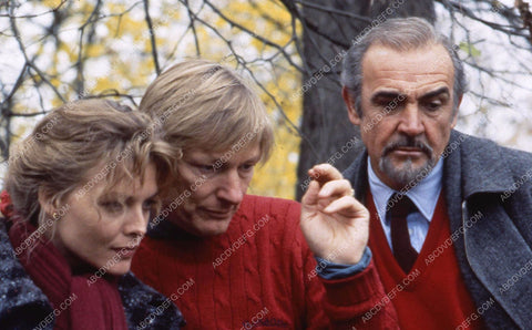 director Fred Schepisi Sean Connery Michelle Pfeiffer film The Russia House 35m-12475
