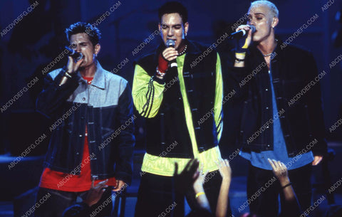 Disneyland TV Steps and Youngstown in concert 35m-12491