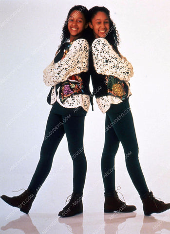 Tia Mowry-Hardrict Tamera Mowry-Housley TV Sister Sister 35m-1266