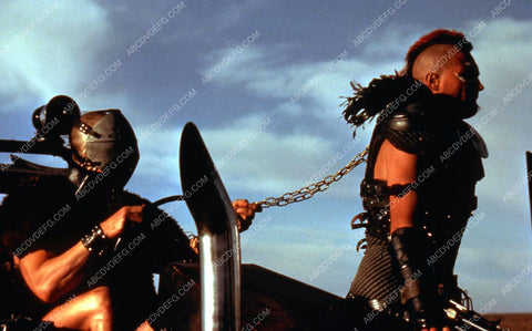 Vernon Wells film The Road Warrior 35m-1281