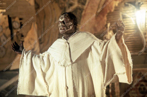 monster shot horror film Lord if Illusions 35m-13479-2