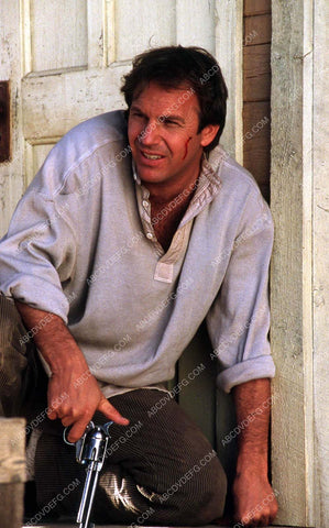 Kevin Costner film Wyatt Earp 35m-13791