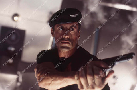 Sylvester Stallone in action film Demolition Man 35m-13934