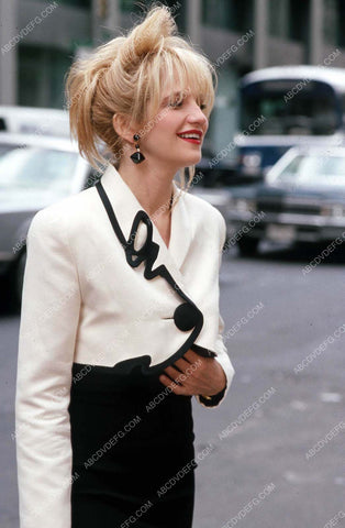 beautiful Ellen Barkin on set film Switch 35m-13992-2