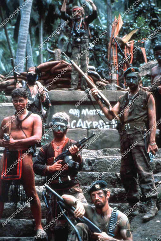 army guys in the jungle film Apocalypse Now 35m-14386
