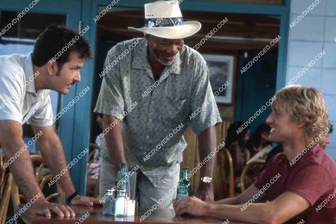 Charlie Sheen Morgan Freeman Owen Wilson film The Big Bounce 35m-14418