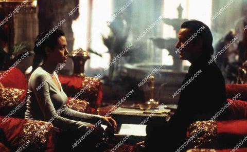 Angelina Jolie Iain Glen film Lara Croft Tomb Raider 35m-14602