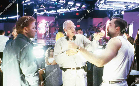 director Barbet Schroeder w David Caruso Nicolas Cage on set film Kiss of Death 35m-14695