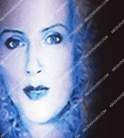 Dina Meyer film Johnny Mnemonic 35m-14870