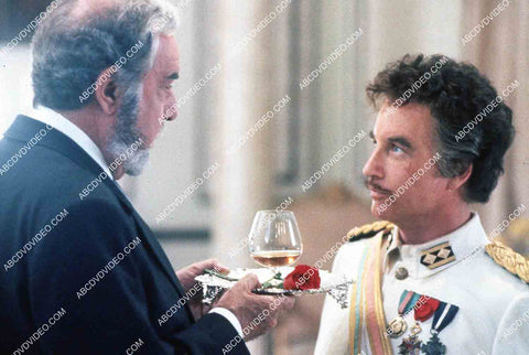 Richard Dreyfuss film Moon Over Parador 35m-14956