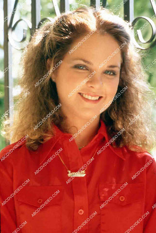 Melissa Sue Anderson posing outdoors 35m-15035