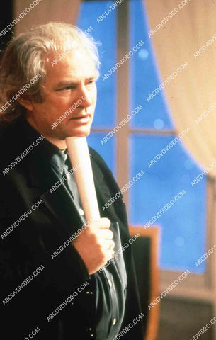 director Barry Levinson on set film Toys 35m-15238