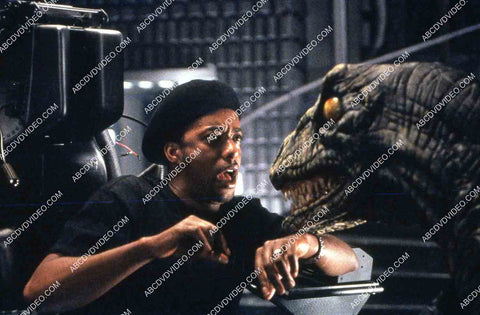 dinosaur attack sequance film Carnosaur 2 35m-15287