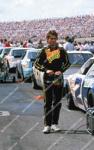 Tom Cruise in the stock car pit film Days of Thunder 35m-15337