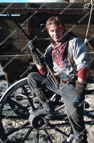 Kevin Costner film Wyatt Earp 35m-15951